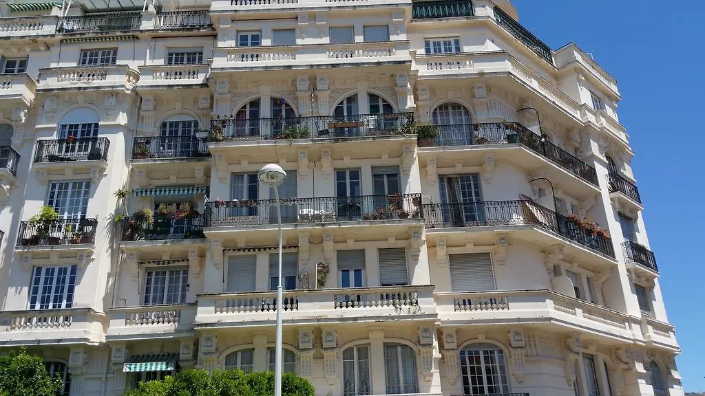 Palais Bellevue Hotel Nizza 0*,  Francia